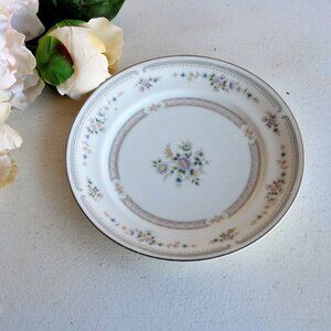 Vintage 1970s Salad Plate, Mikasa Beaumont L6207 , Made in Japan
